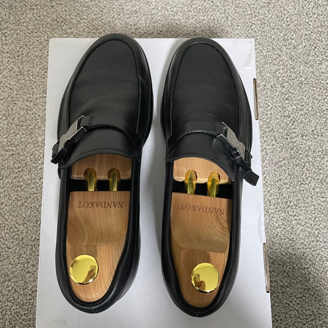 프라다 스포츠 버클 레더 로퍼  상품이미지2