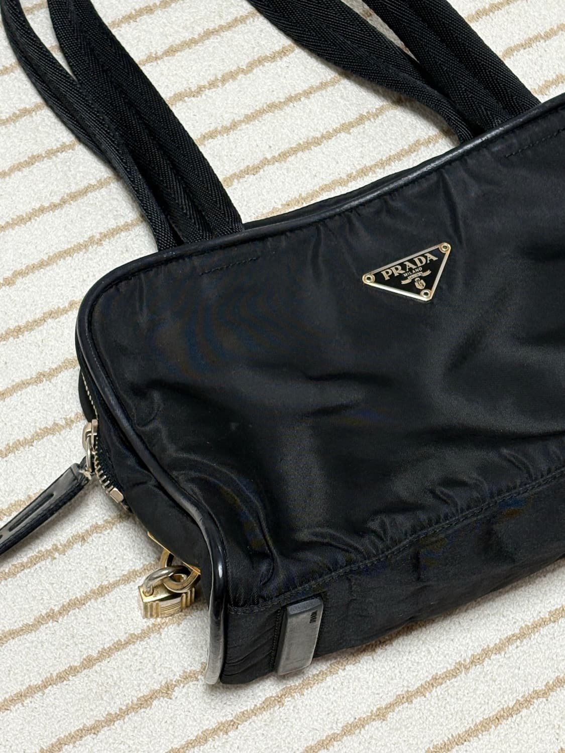 프라다 빈티지 숄더백 상품이미지3