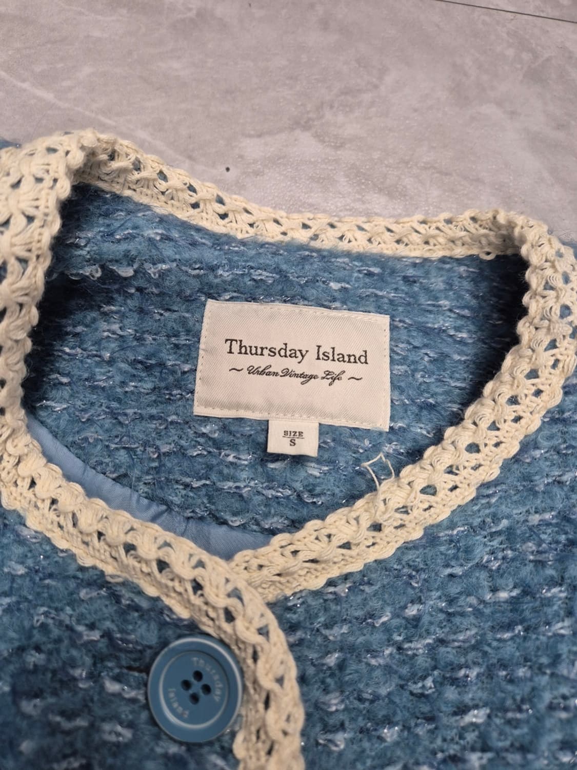 써스데이 아일랜드 23FW 상품이미지3