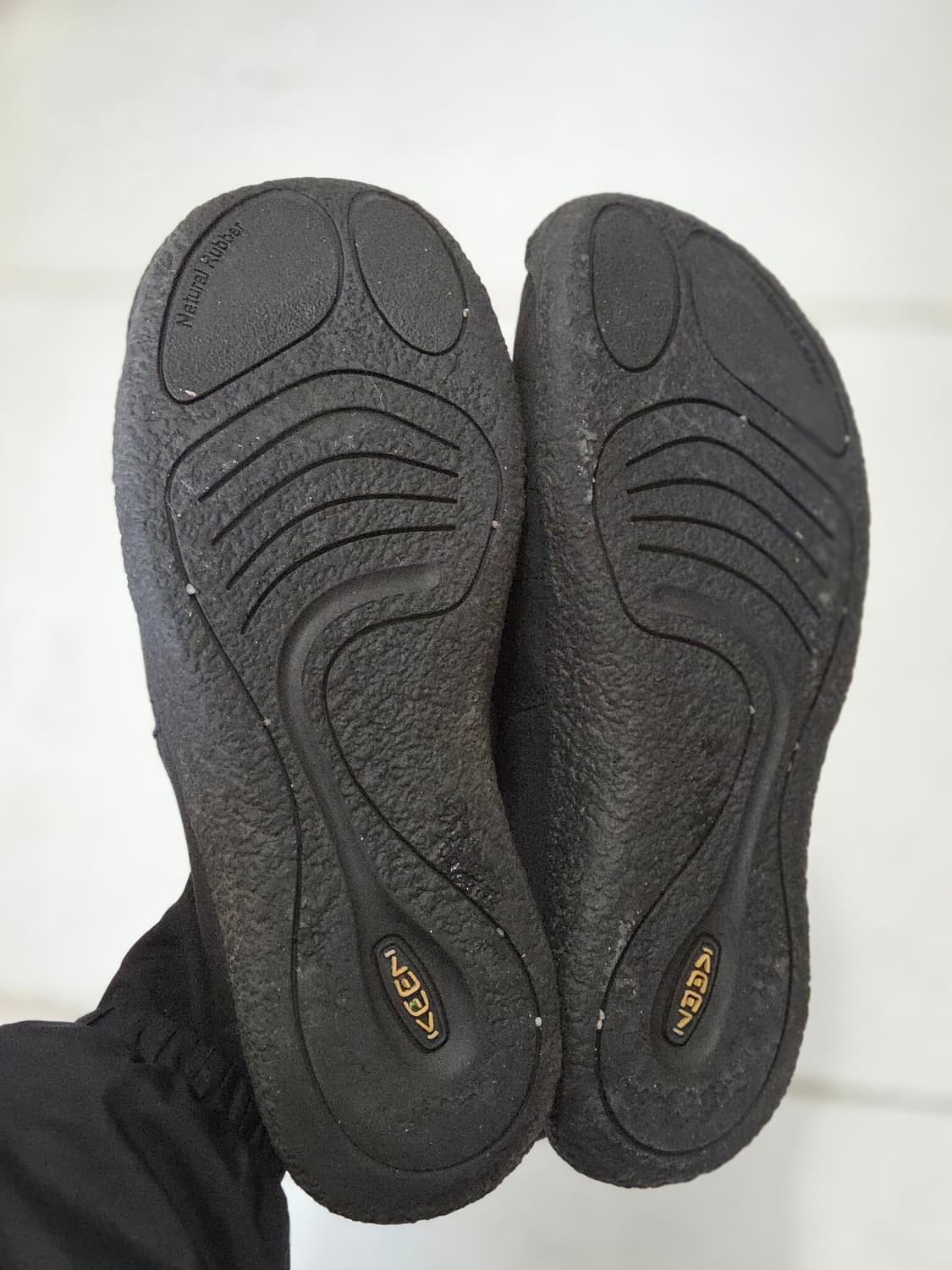 keen 하우저2 슬립온 블랙 260 상품이미지6