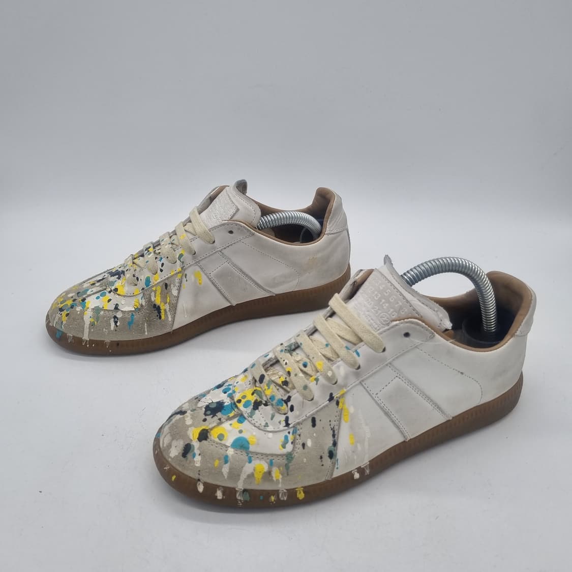 메종 마르지엘라 독일군 스니커즈 페인트 여성 240mm (37) 상품이미지2