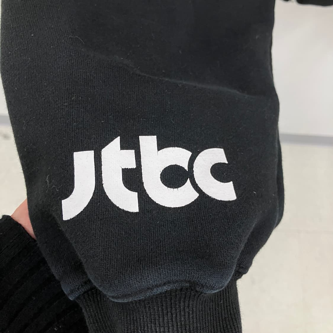 아이앱 스튜디오 x JTBC 빅로고 후드집업 L 상품이미지7