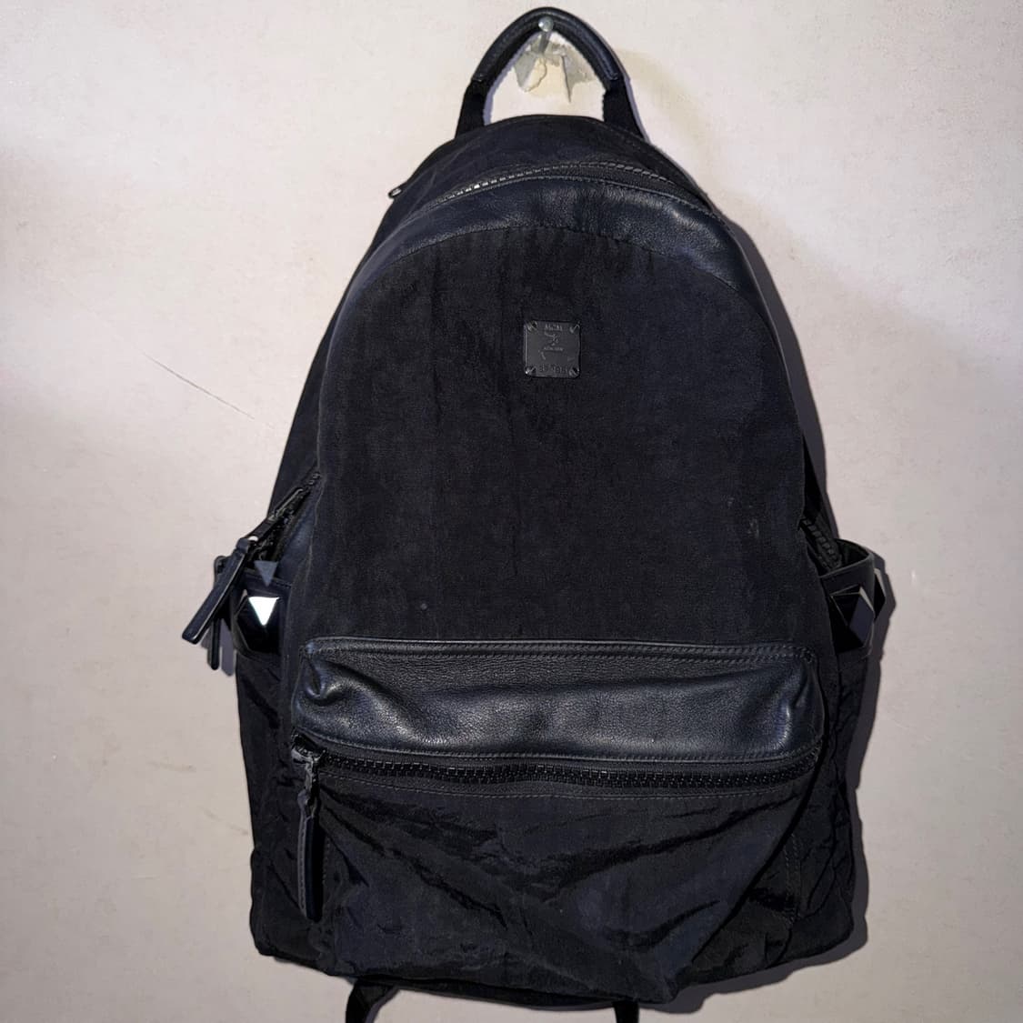 MCM 엠씨엠 나일론 트윌 백팩 블랙 상품이미지8