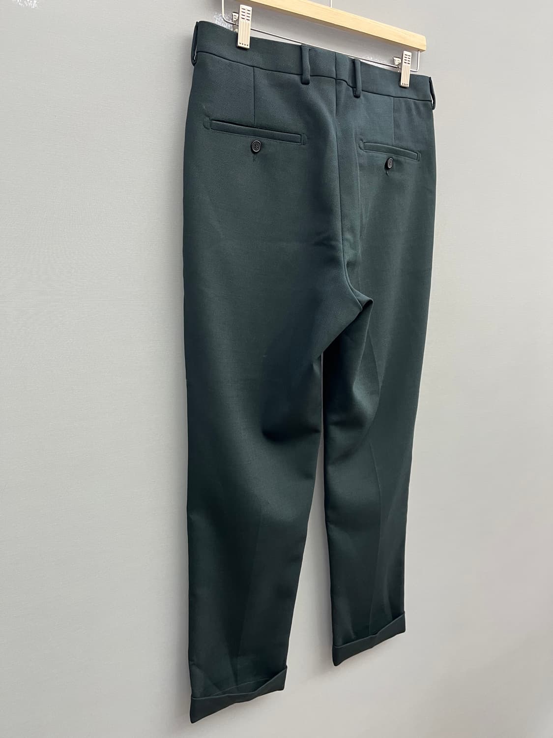 아미 ami 남성 다크 그린 캐롯핏 팬츠 상품이미지7