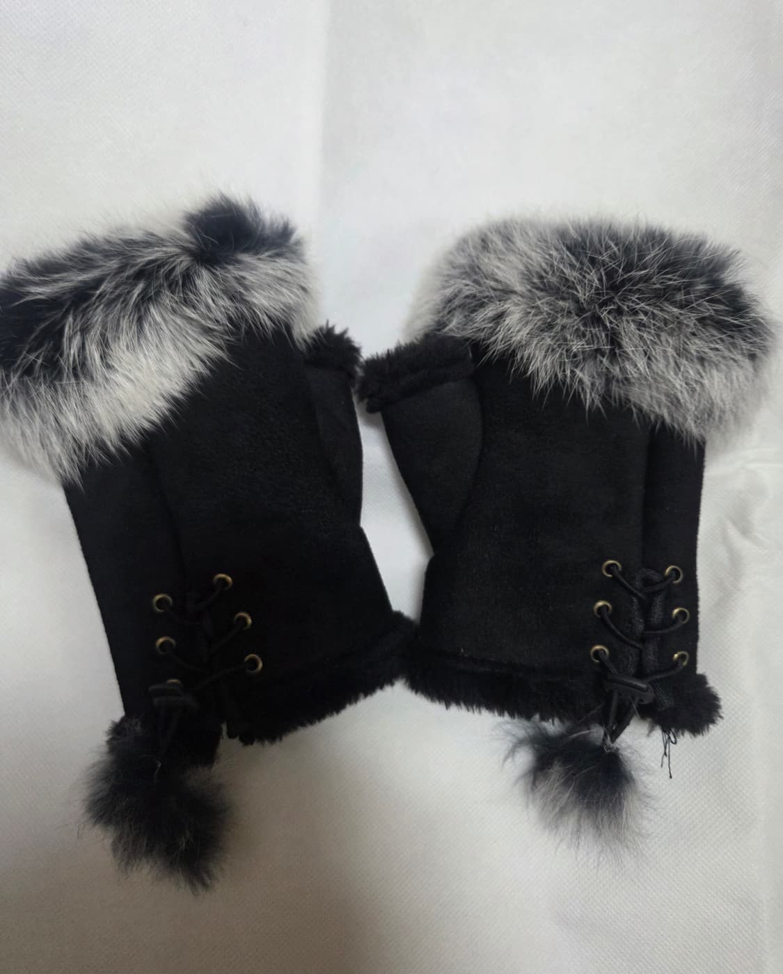 갸루st 블랙 퍼 핸드워머 상품이미지1