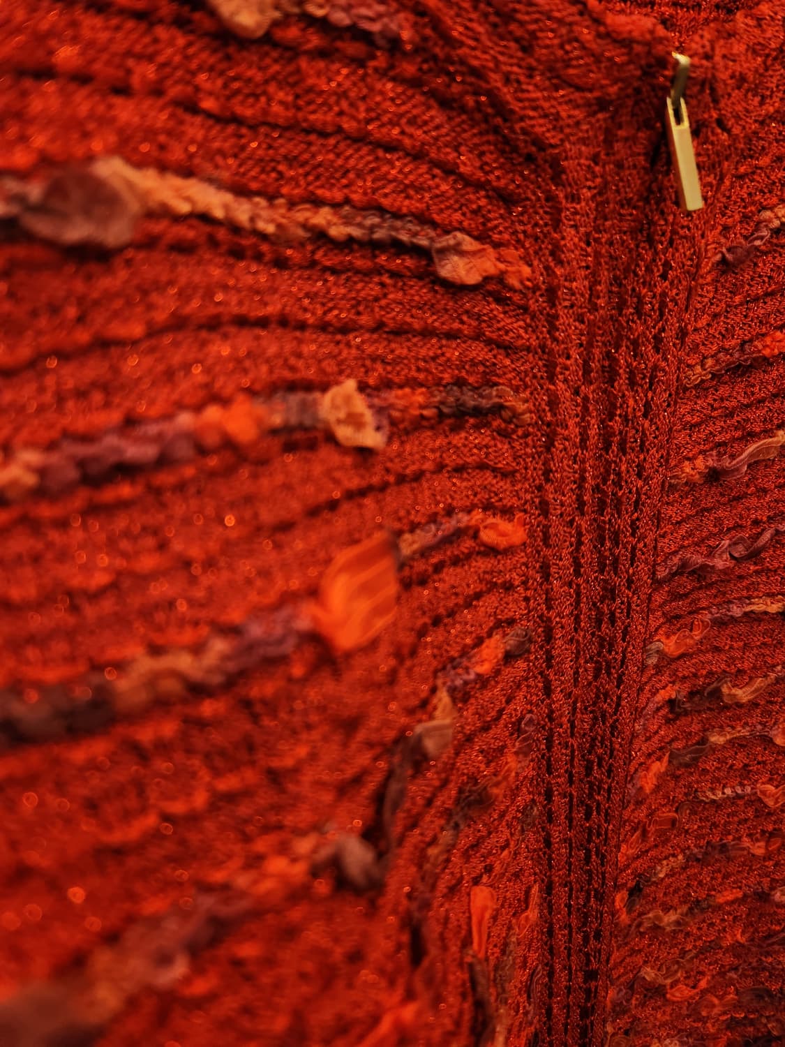 세인트존 꾸뛰르 레드 니트 쉬머 부클 지퍼 스웨터재킷 상품이미지4