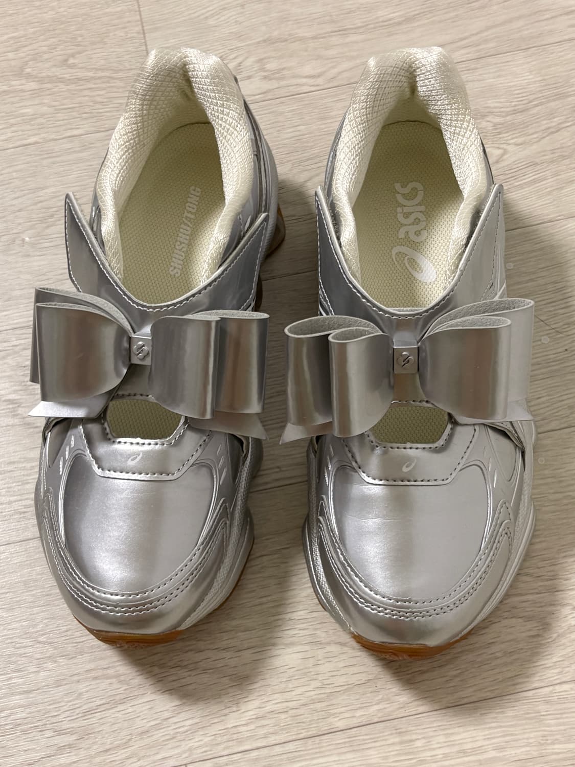 슈슈통 아식스 젤 키네틱 플루언트 퓨어 실버 화이트 38 상품이미지1