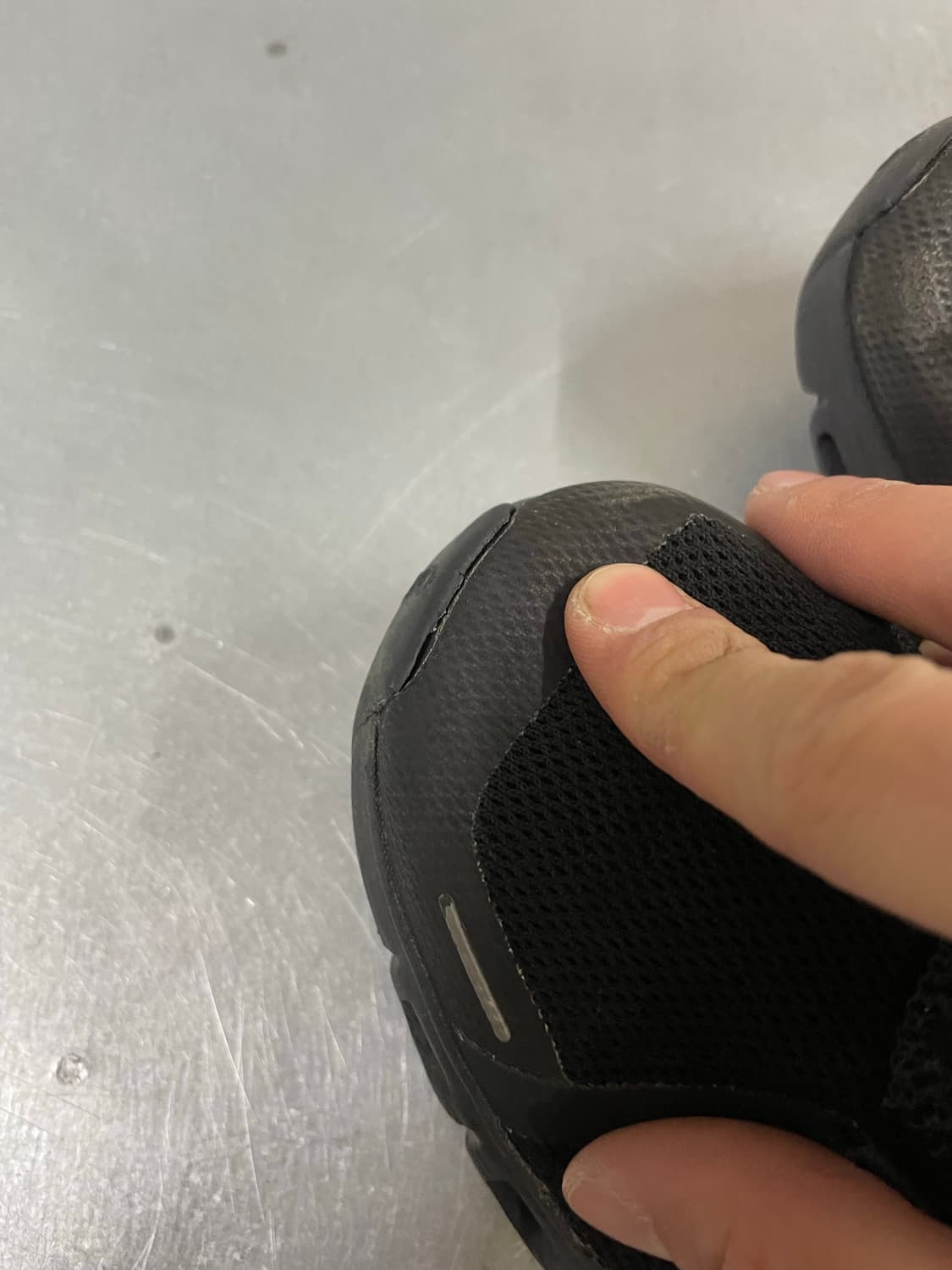 온 러닝 클라우드 6 블랙 230 상품이미지7