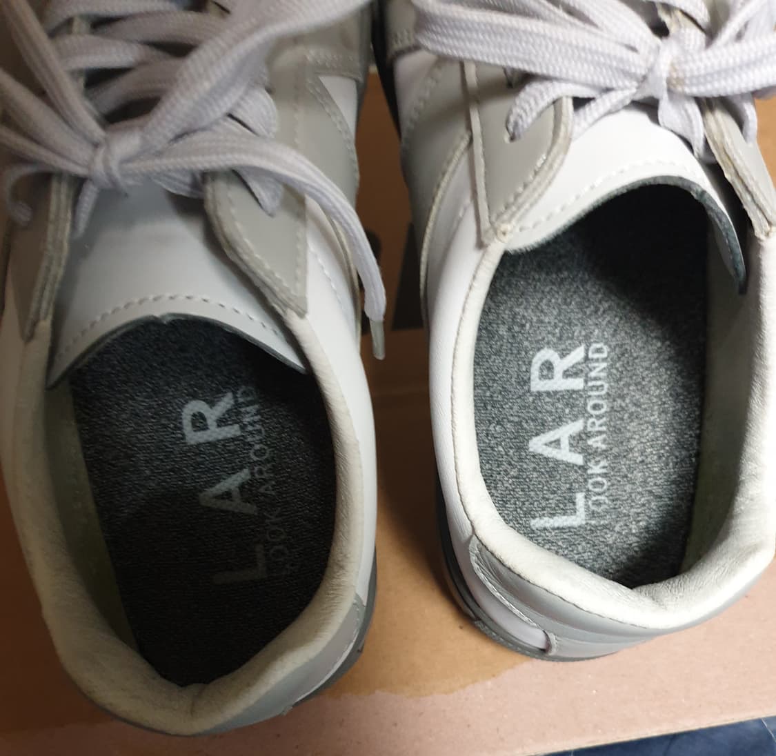 LAR 뮌헨 화이트 스니커즈 (240) 상품이미지5