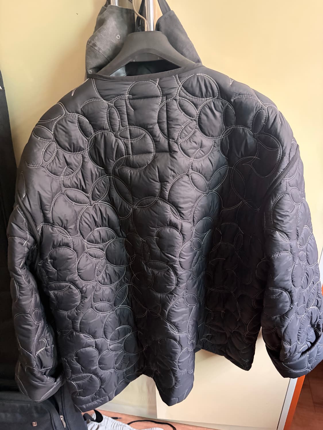 떠그클럽 아디다스 패디드 자켓 상품이미지4