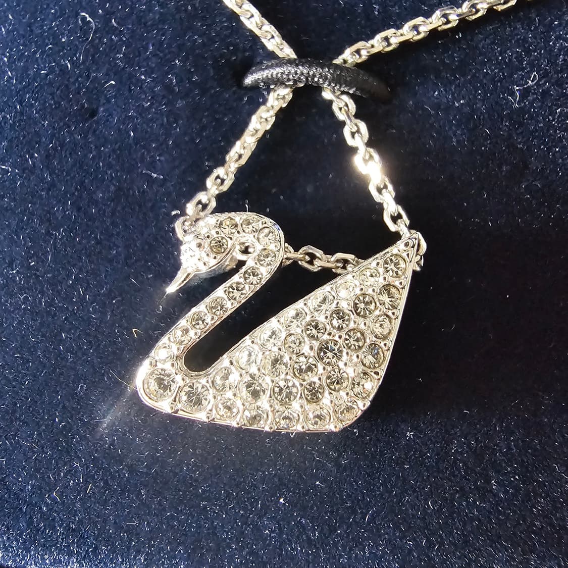 스와로브스키 백조 스완 목걸이 펜던트 2~3회착 상품이미지3