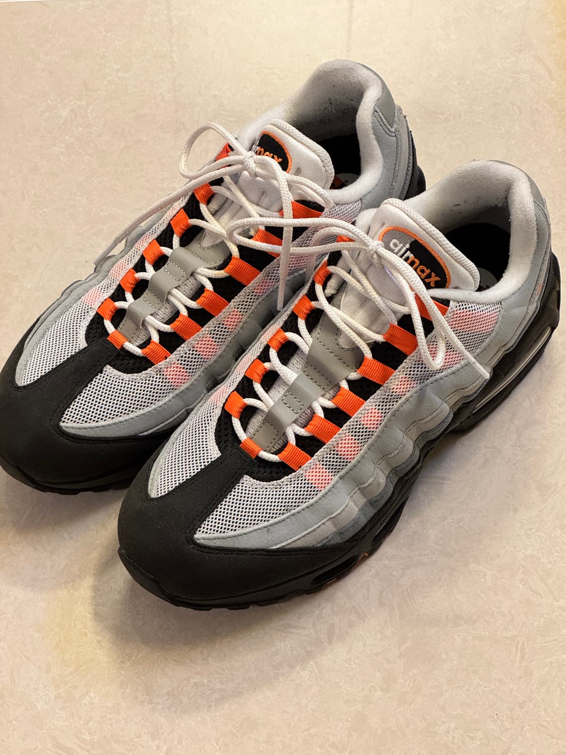 (290) 나이키 에어맥스 95 브라이트 만다린 상품이미지2