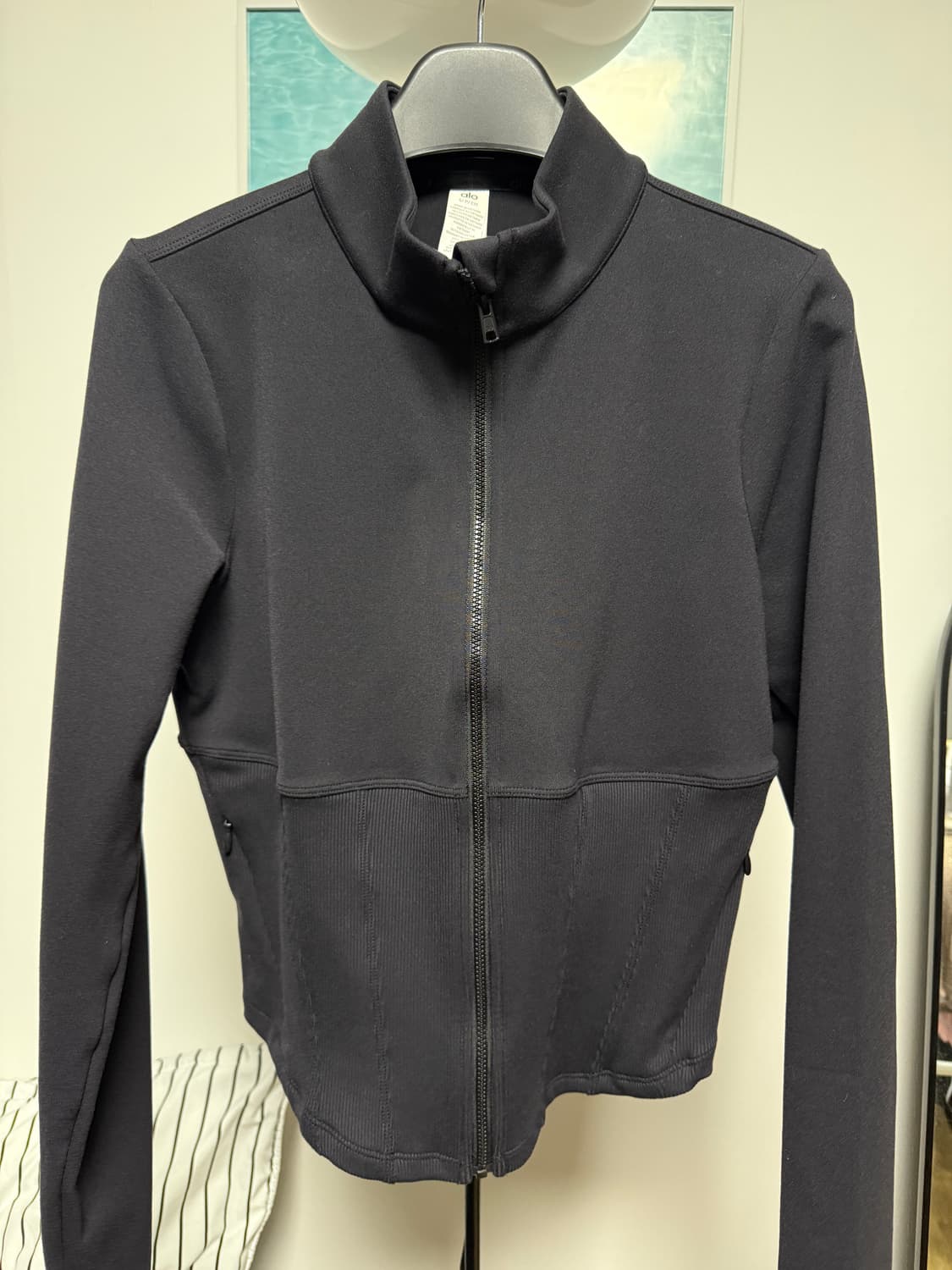 알로 요가 에어브러쉬 코르셋 풀집 자켓 블랙 상품이미지1