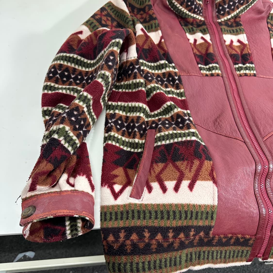 100 MADE IN NEWZEALAND 가죽배색 에스닉 후리스자켓 상품이미지2