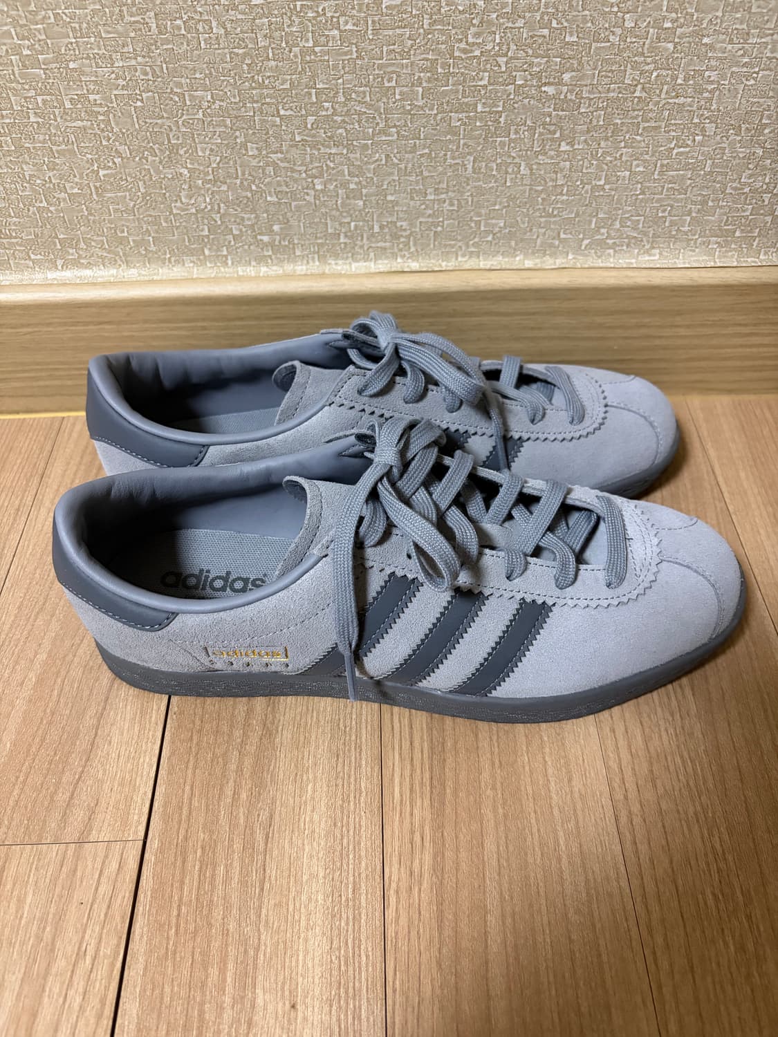 아디다스 슈타트 그레이 쓰리 그레이 파이브 상품이미지3