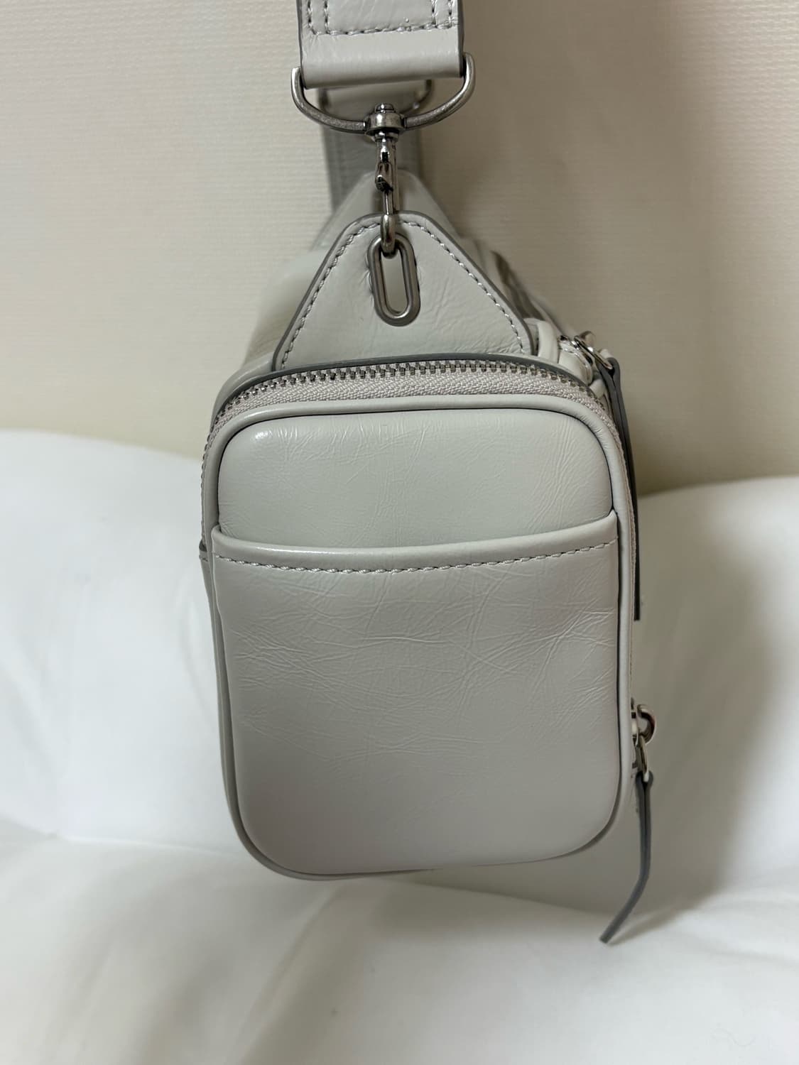 분크 퍼펙 멀티 포켓 숄더 S 아이보리 풀구성 상품이미지7