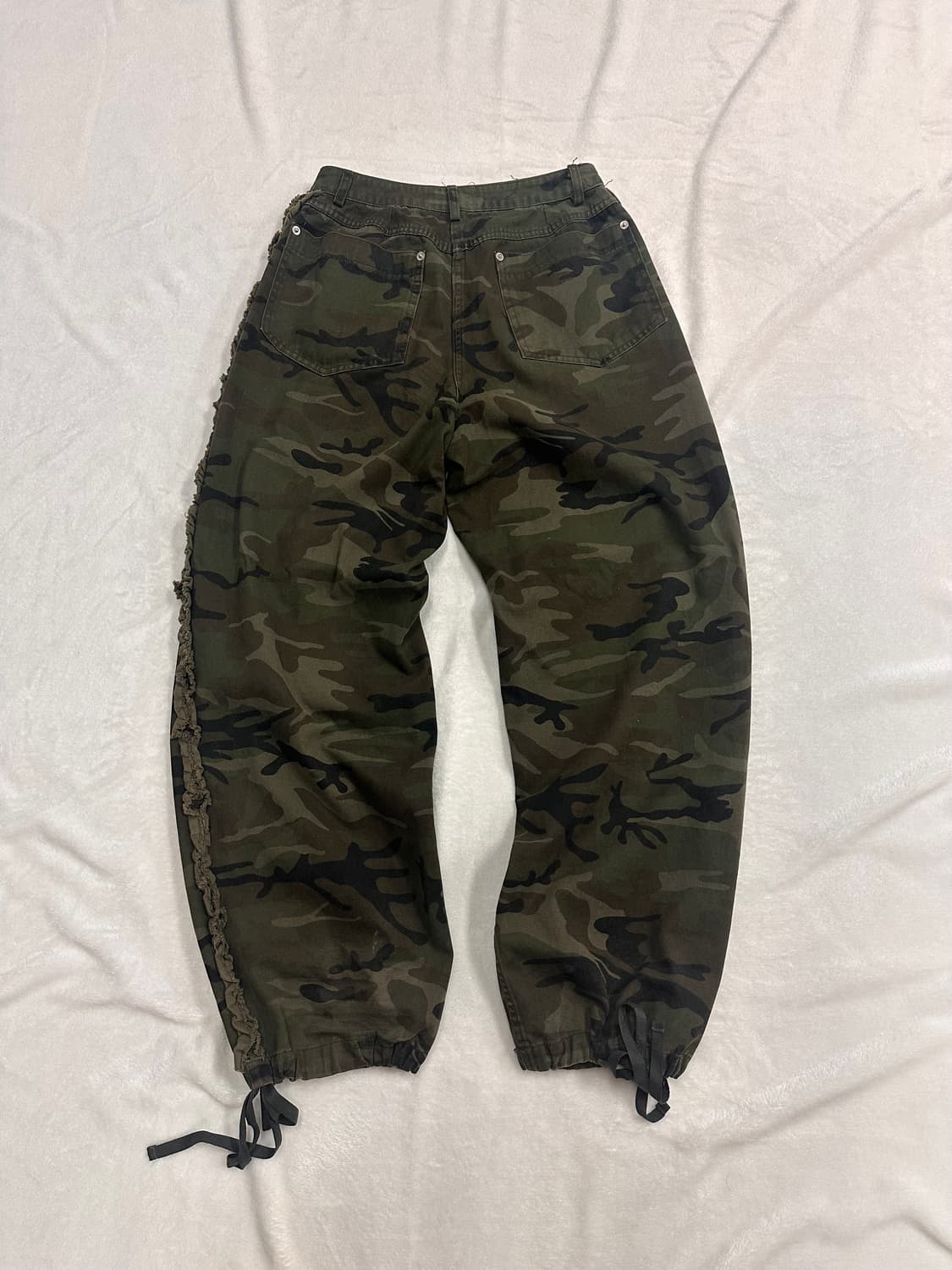 (OS)김미더영 코튼 프릴 카모 팬츠 상품이미지8