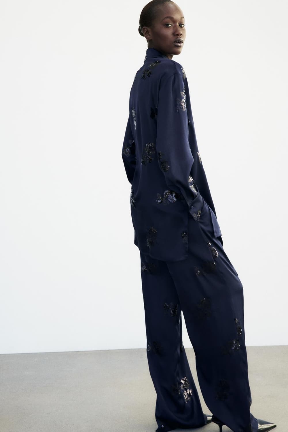 zara 자라 스팽클 새틴 네이비 와이드 스트랩 블레이져 자켓 M 새상품 상품이미지2