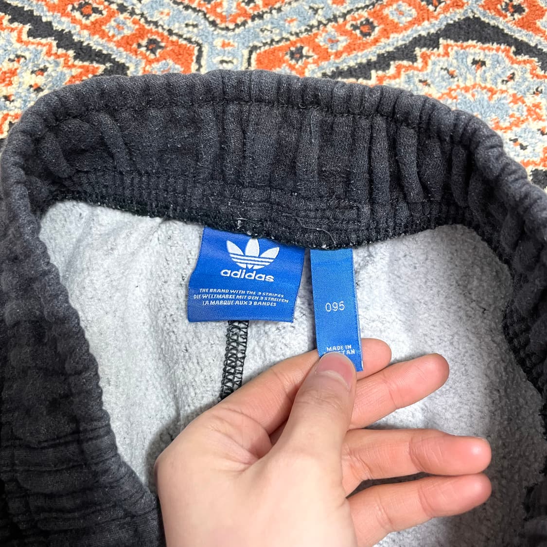 아디다스 오리지날 차콜 기모 조거 트레이닝 팬츠 여성95  상품이미지3