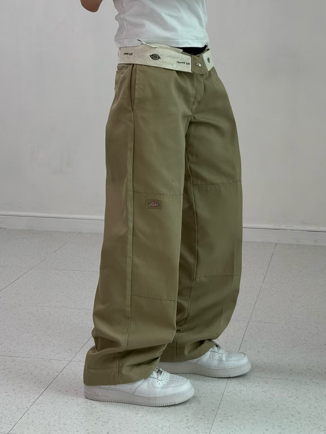 디키즈 베이지 루즈핏 팬츠 상품이미지2