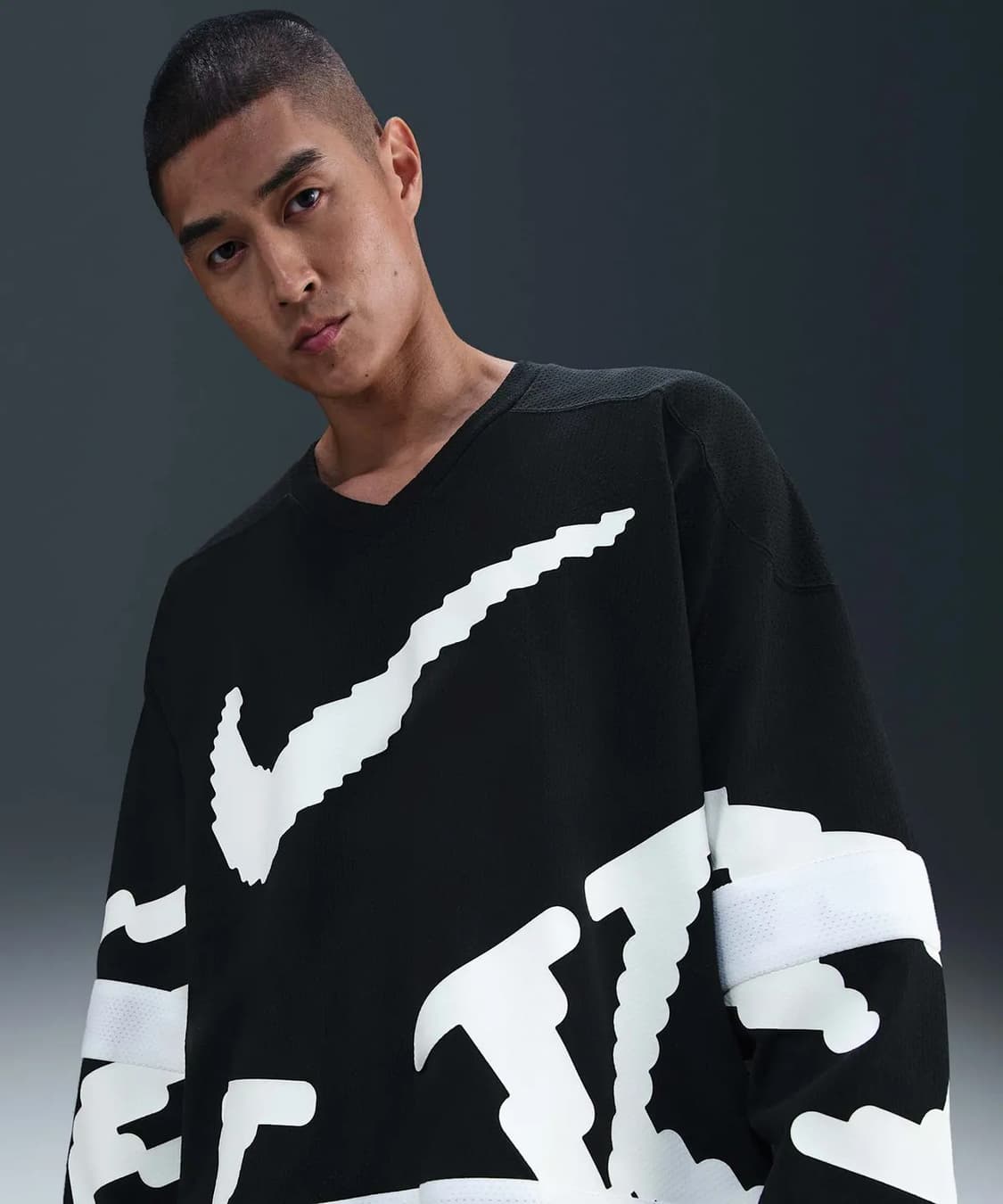 나이키 스포츠웨어 클럽 하키 저지 화이트 블랙 HV1138 010 상품이미지4