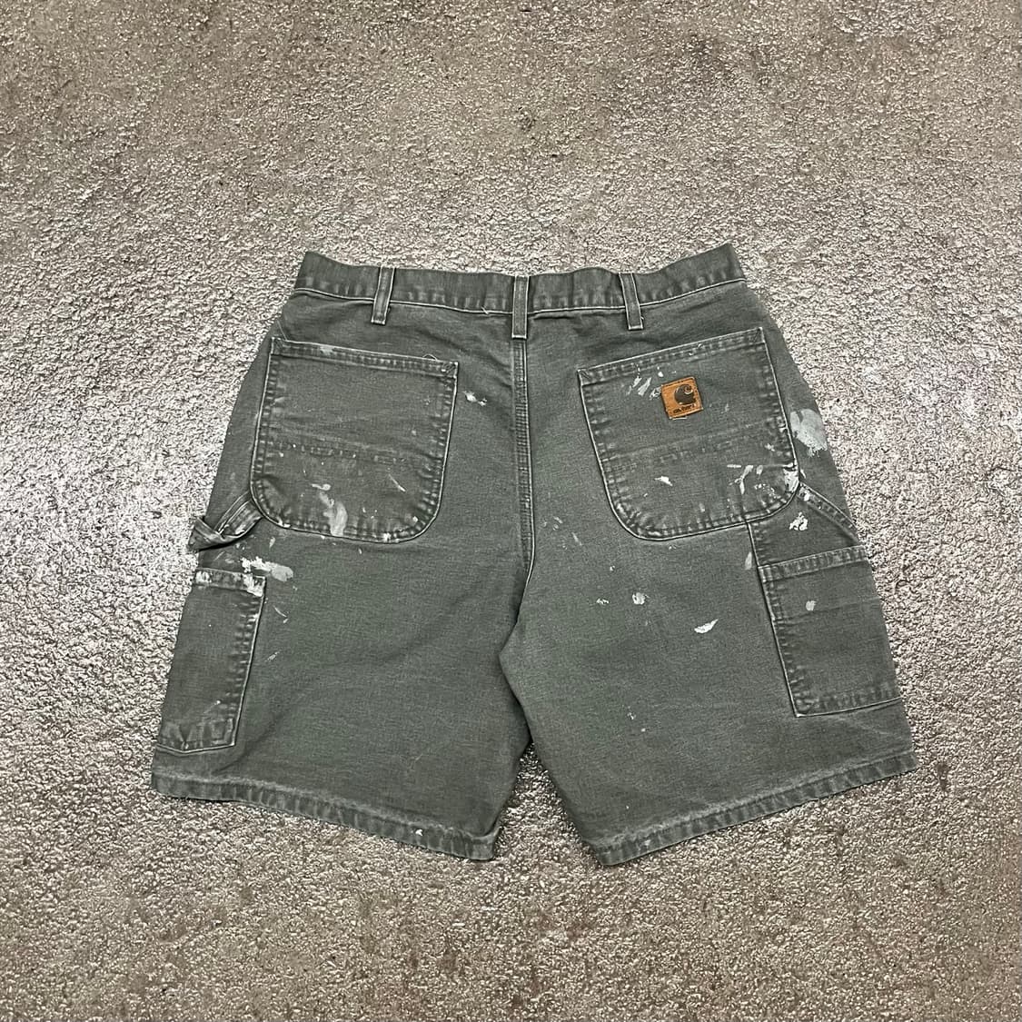 Carhartt B25 카펜터 반바지 (33“) 상품이미지3