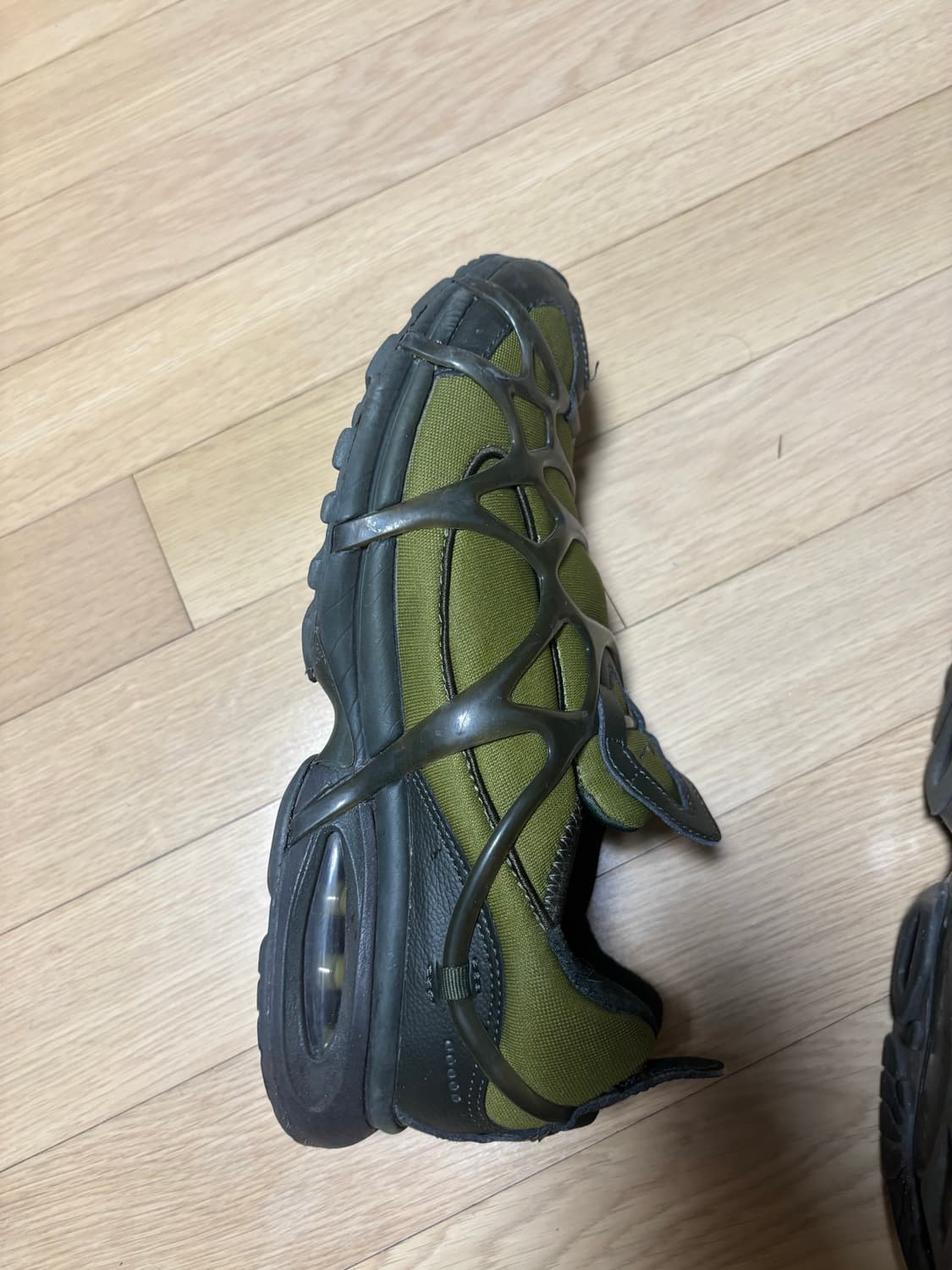 나이키 에어 쿠키니 필그림 세쿼이아 270 상품이미지6