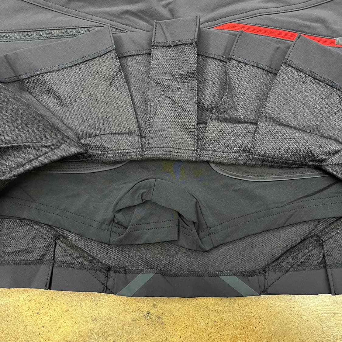 [정품/26] 타이틀리스트 블랙 골프 치마 b15 상품이미지6