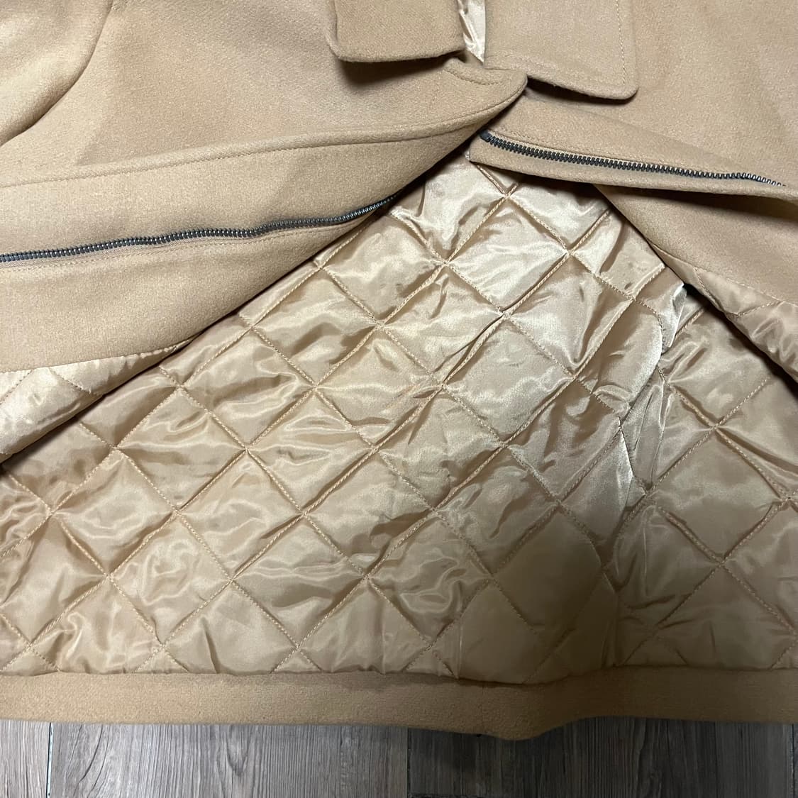 [JW Anderson] 울블렌드 쇼트재킷(베이지) 상품이미지9