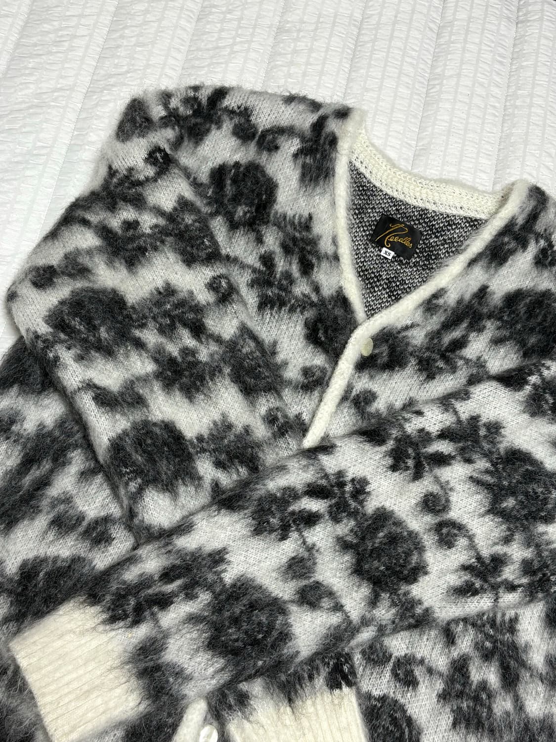 니들스 모헤어 가디건 로즈 화이트 블랙 (xs) 상품이미지1