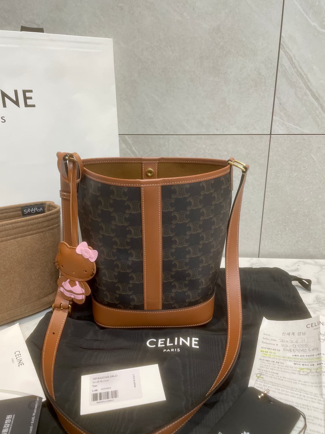 정품 셀린느 버킷백 스몰  상품이미지3