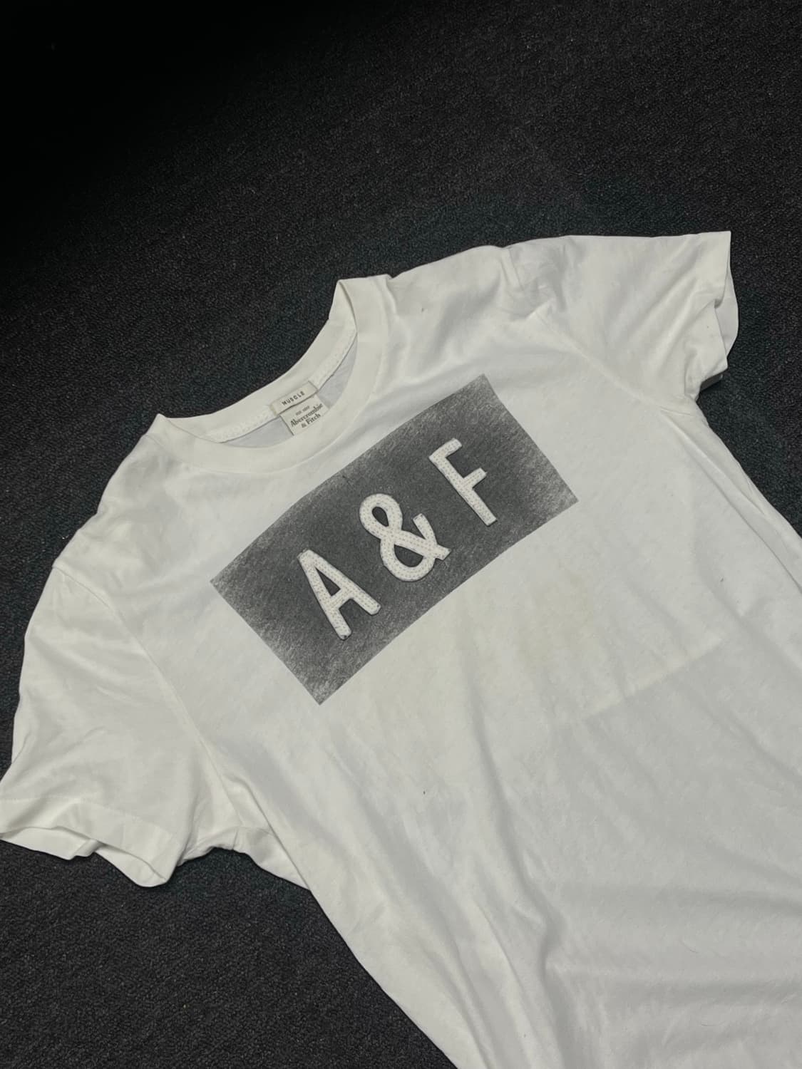 아베크롬비 A&F 머슬핏 티 상품이미지3
