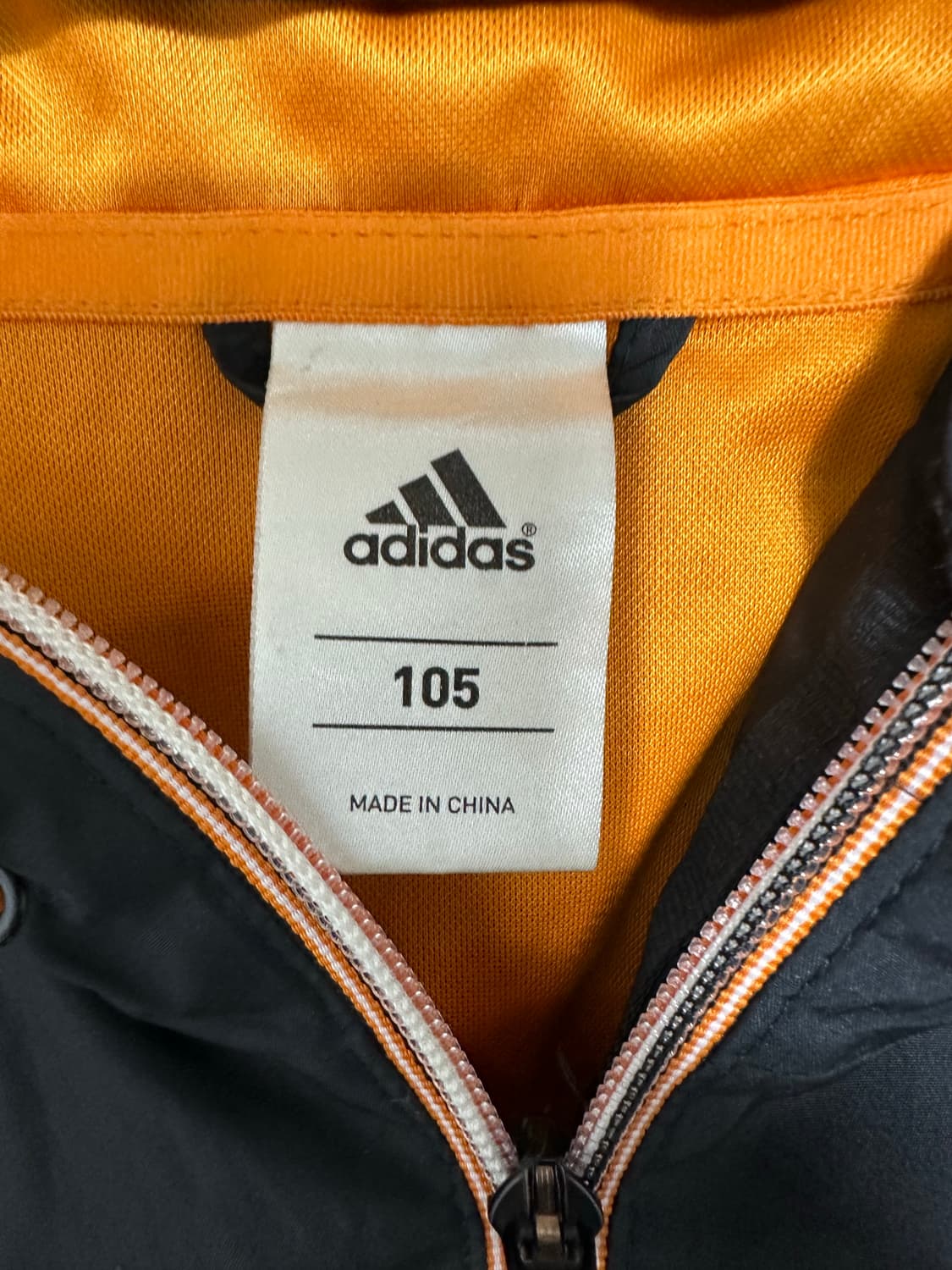 아디다스 레알마드리드 바람막이 상품이미지4