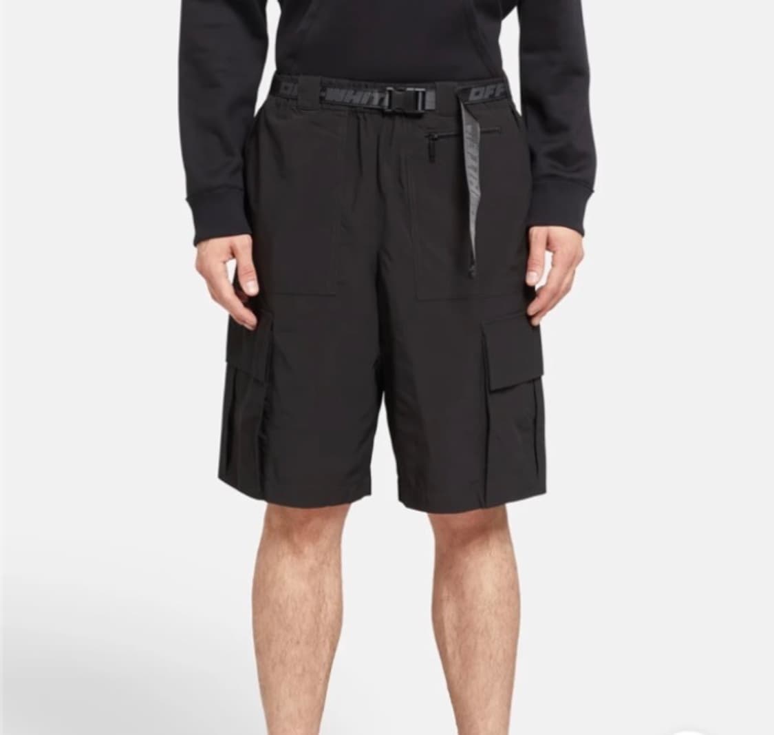 (32인치/새상품) Off-White 카고 쇼츠 블랙 택보유 상품이미지1