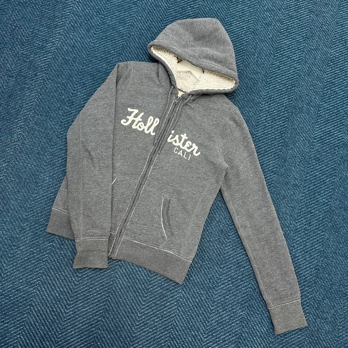 [여성L] 홀리스터 양털 후드집업 상품이미지1