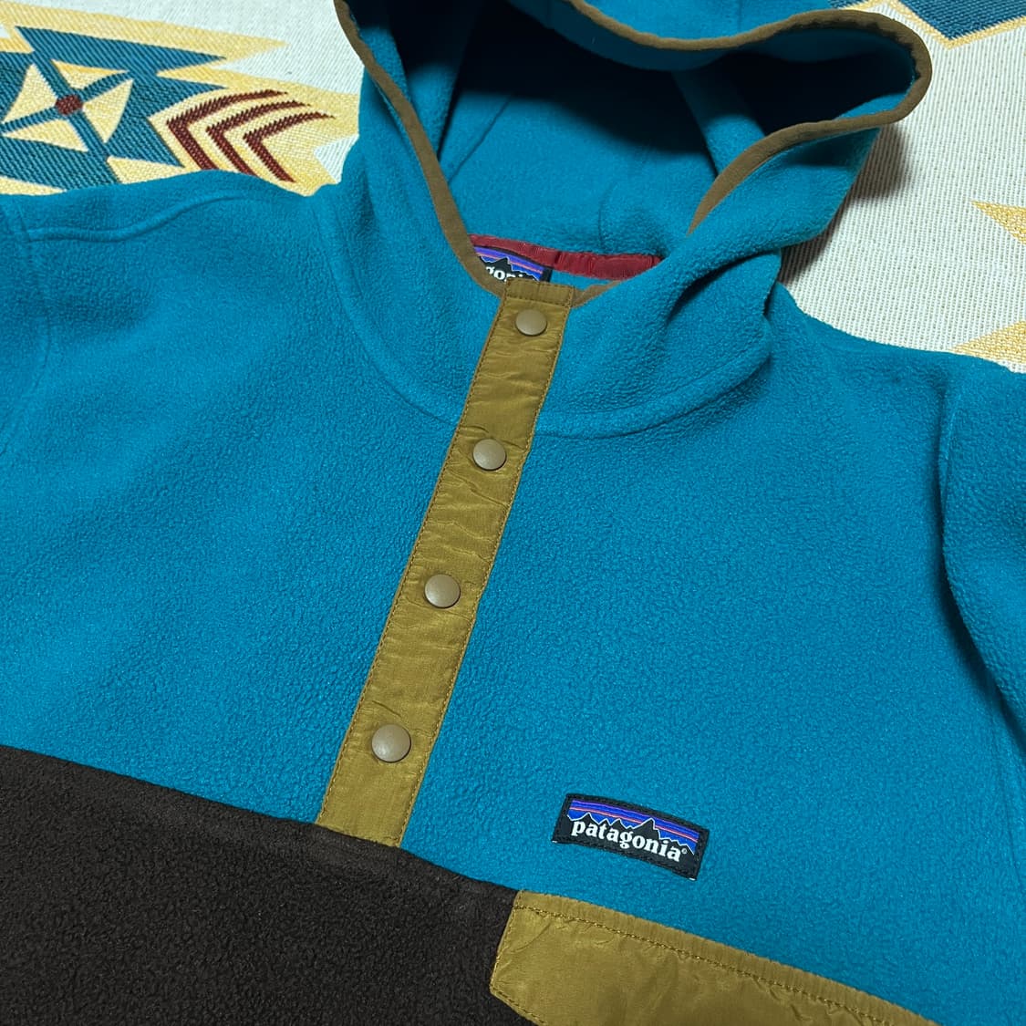 파타고니아 신칠라 후드 스냅티 m 상품이미지4