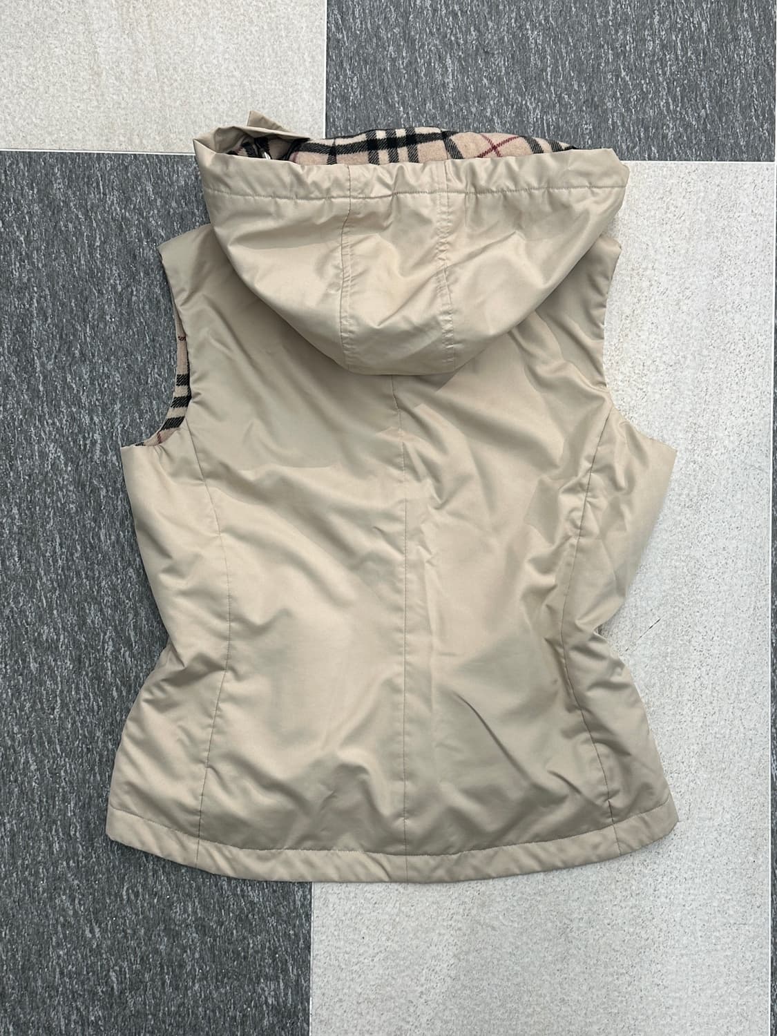 버버리 노바체크 후드 점퍼  상품이미지3