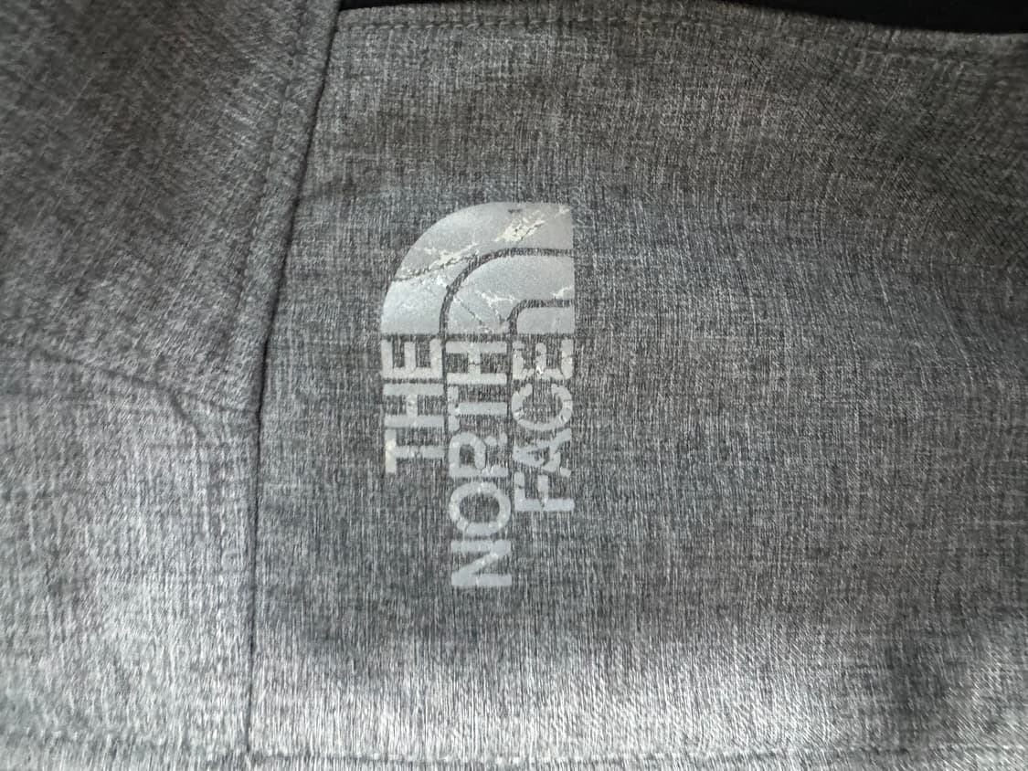 슈프림 노스페이스 바람막이 자켓 m사이즈 상품이미지2