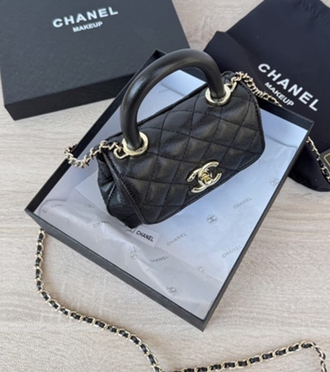 샤넬 뷰티 미니 토트 크로스백 상품이미지3