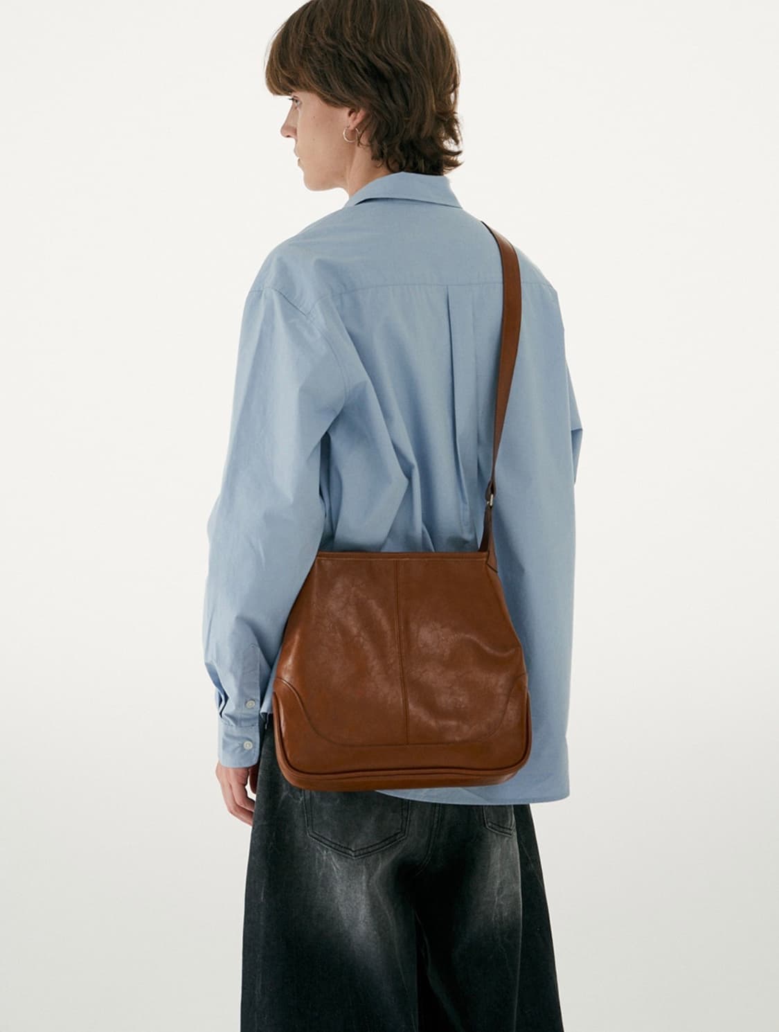 밀로 아카이브 쉘 레더 데이백 (브라운) 상품이미지7
