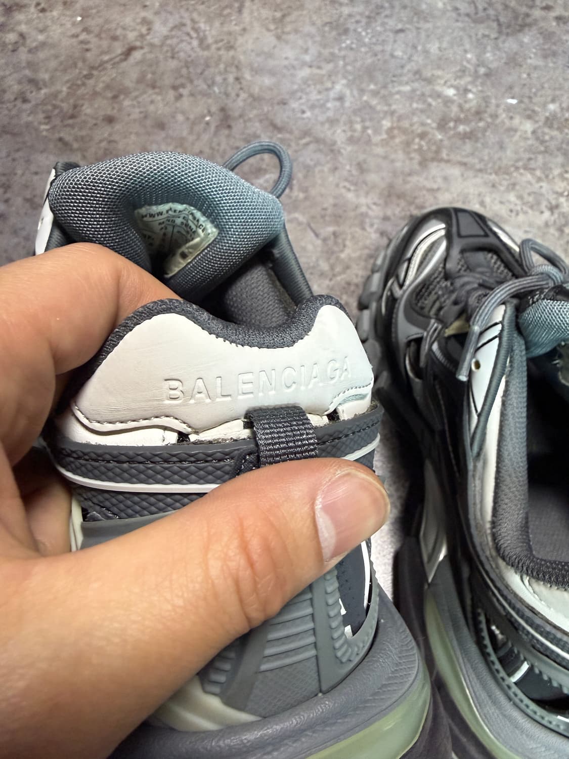 발렌시아가 트랙2 uk6 상품이미지4