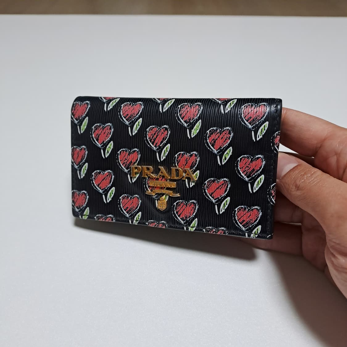 [100%/정품] 프라다 사피아노 하트 패턴 카드지갑, 프라다지갑 상품이미지1