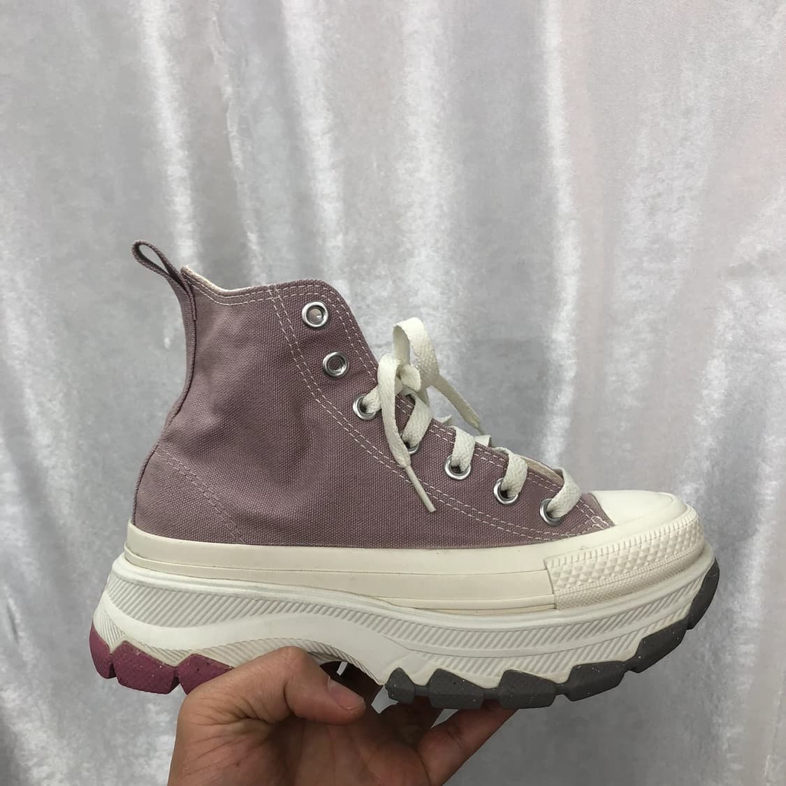 컨버스 올스타 트랙웨이브 스니커즈 사이즈220 팝니다  상품이미지3