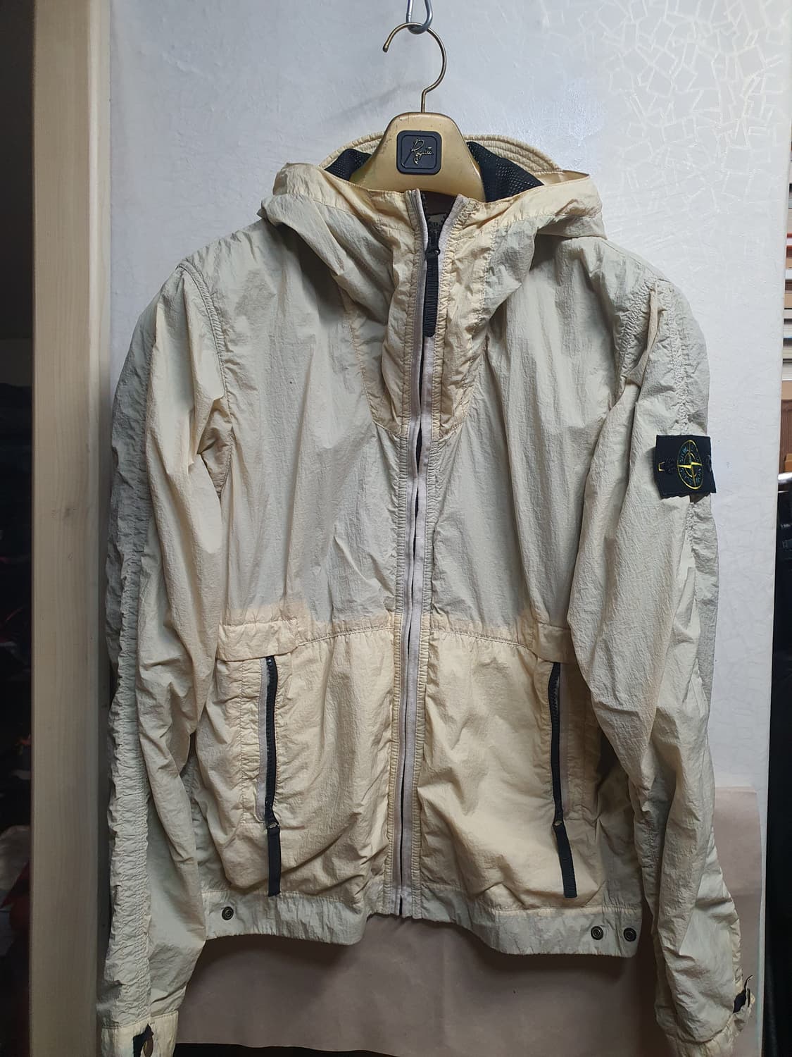 스톤아일랜드 맴브라나 바람막이 자켓  상품이미지1