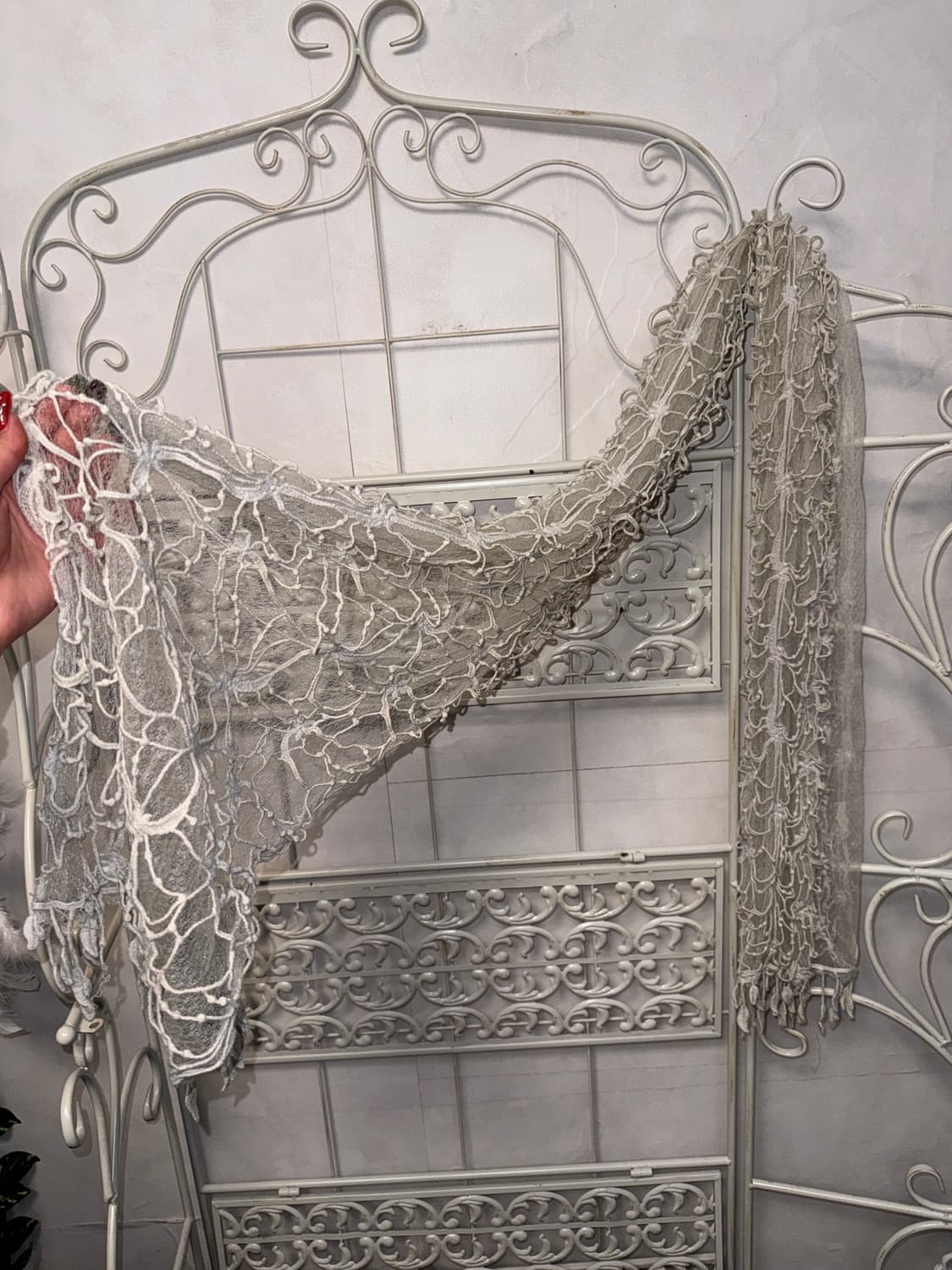 Ash ivory grunge net floral mesh scarf  상품이미지2