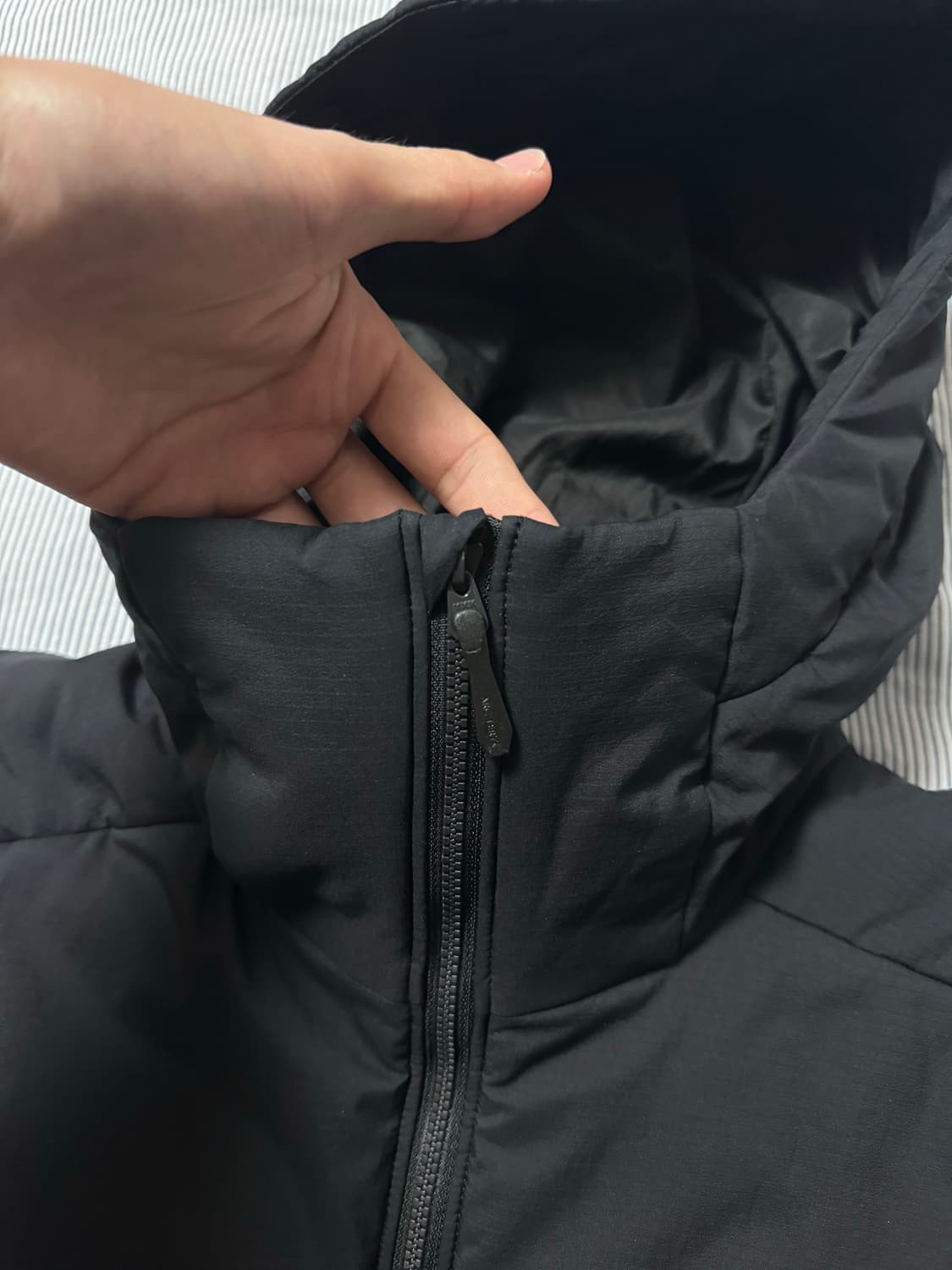 (SS급) 아크테릭스 아톰 AR 후디 블랙 상품이미지5