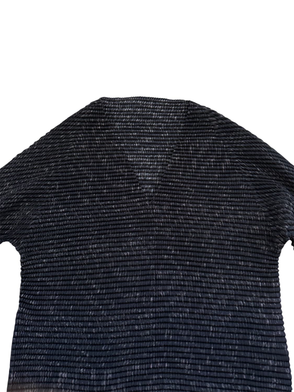 이세이 미야케 플리츠 브이넥 탑 상품이미지2