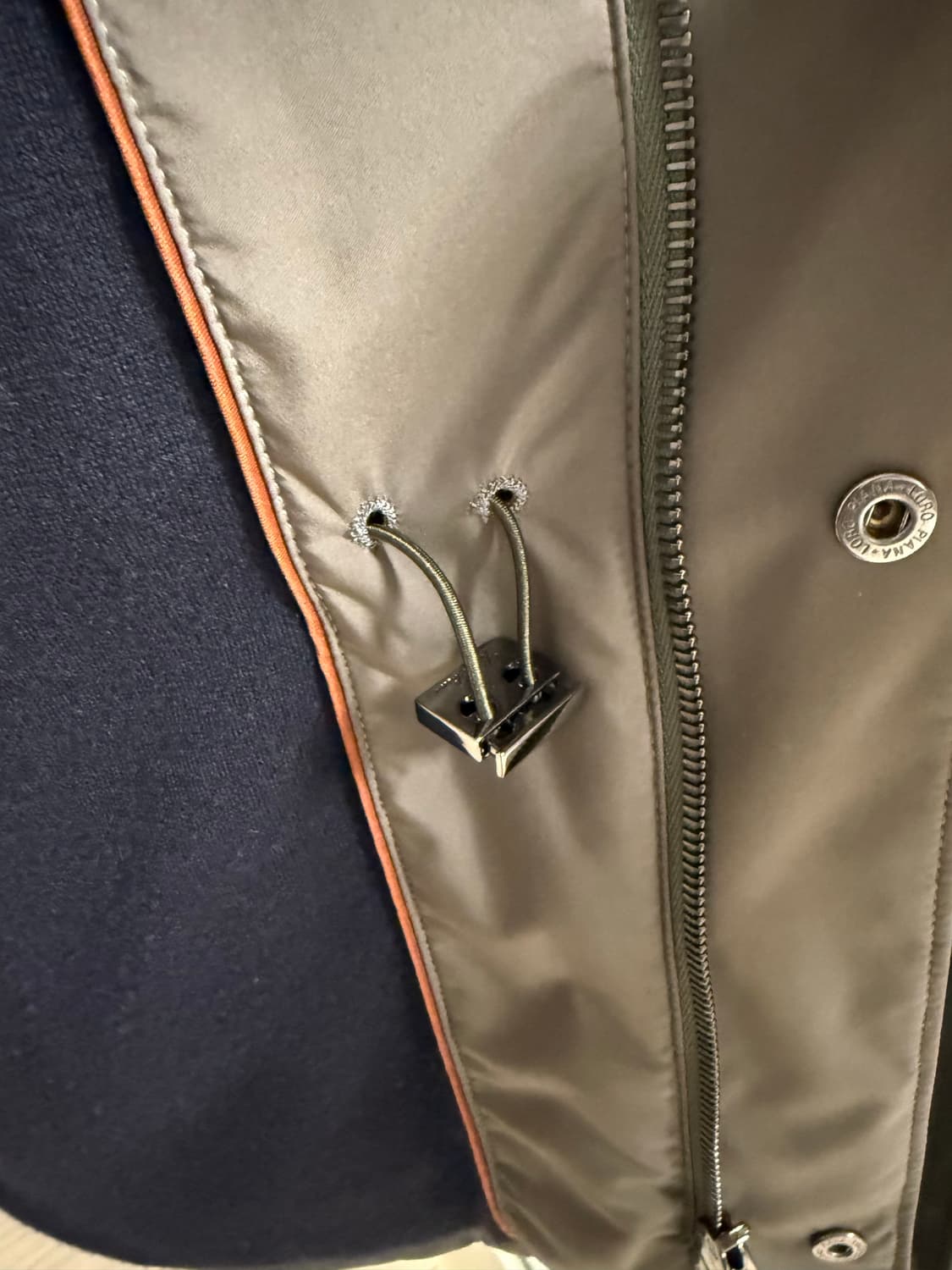 로로피아나 트레블러자켓 48사이즈 상품이미지8