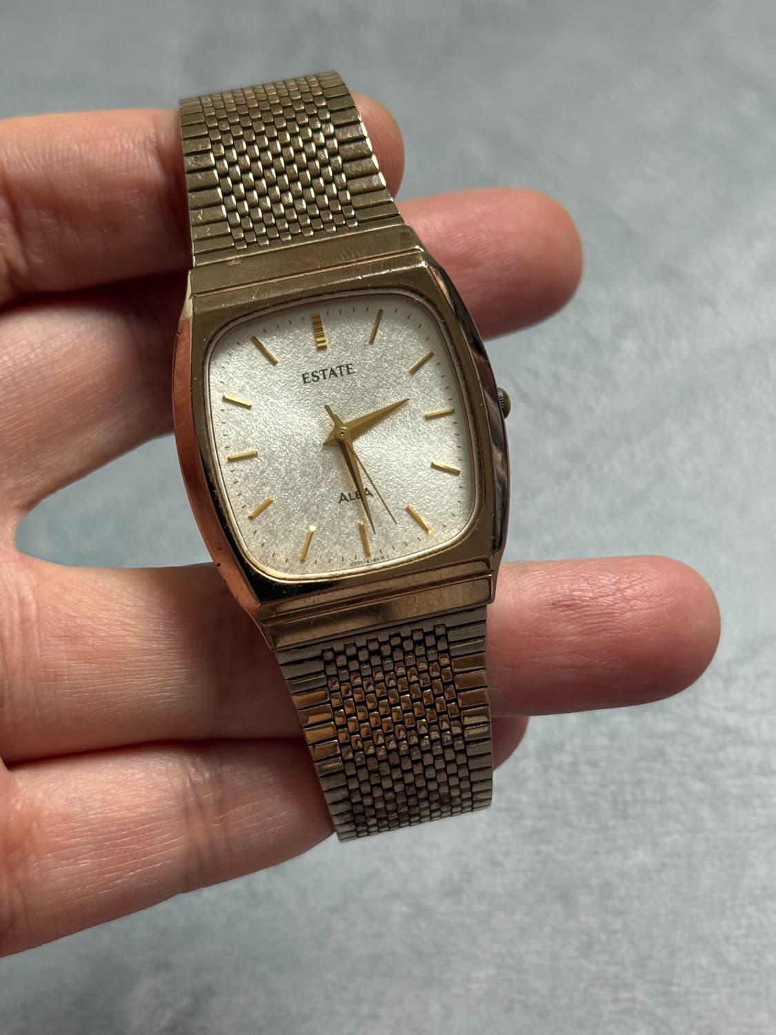 세이코 Seiko ALBA Estate 쿼츠 스퀘어 프로스티드 다이얼  상품이미지2