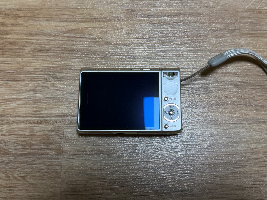 소니 사이버샷 DSC-T100 디카 팝니다 상품이미지2